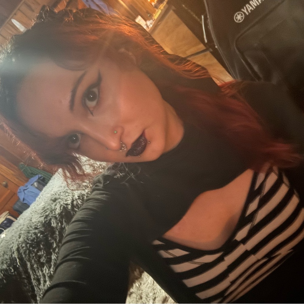 Meet your Posher, Angelita